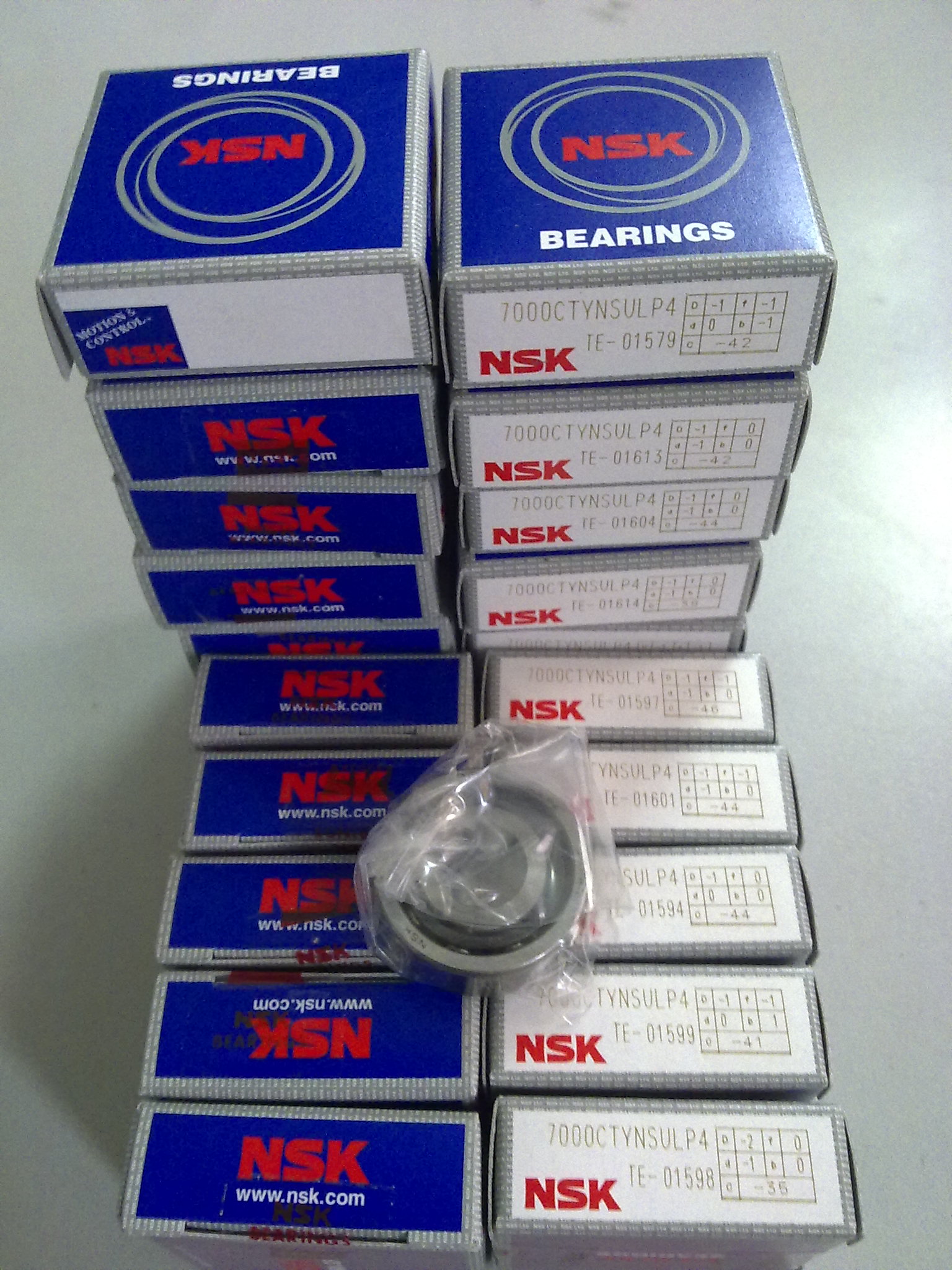 23292C3 ձNSKS NeffzTHOMSON